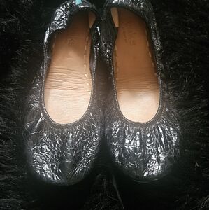 Obsidian Black Tieks